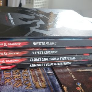 Dungeons and dragons book lot